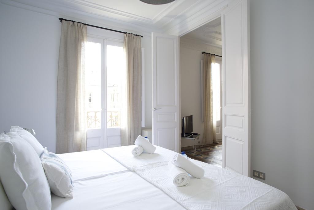 Barcelonaforrent The Claris Suites חדר תמונה